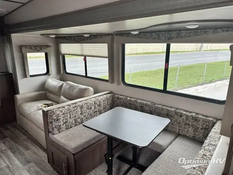 2019 Keystone Hideout 262RES RV Photo 3