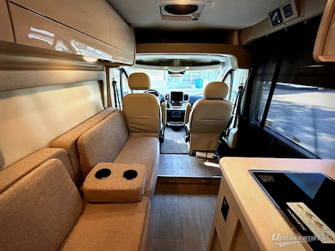 2023 Thor Rize 18M RV Photo 2