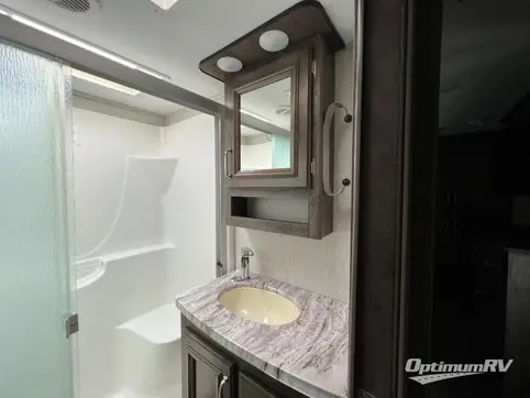 2018 Keystone Montana High Country 362RD RV Photo 4