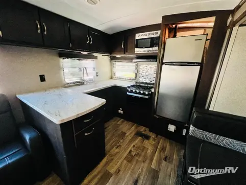 2019 Keystone Springdale 293RK RV Photo 4