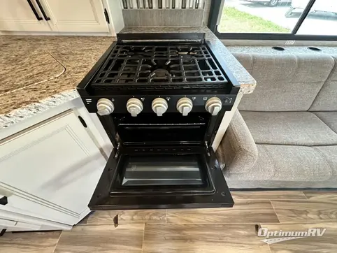2022 Thor FREEDOM ELITE 27FE RV Photo 4