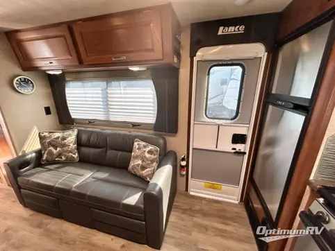 2018 Lance Lance Travel Trailers 2285 RV Photo 4