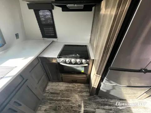 2021 Keystone Sprinter Limited 3610FKS RV Photo 3