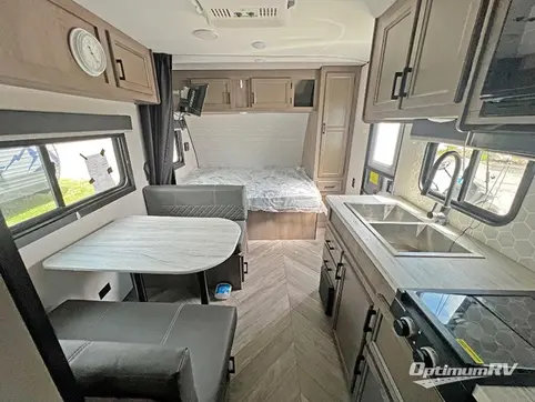 2022 Olympia Olympia Sport 19BH RV Photo 3