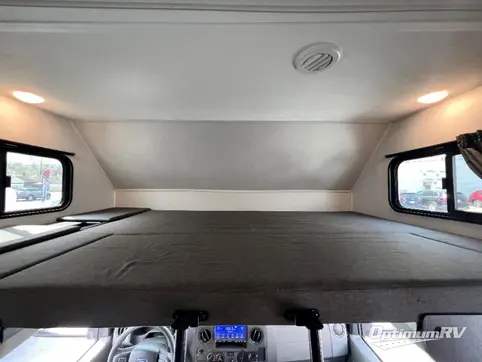 2022 Forest River Sunseeker Classic 3010DS Ford RV Photo 2