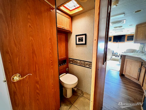 2004 National RV Sea Breeze 1341 RV Floorplan Photo