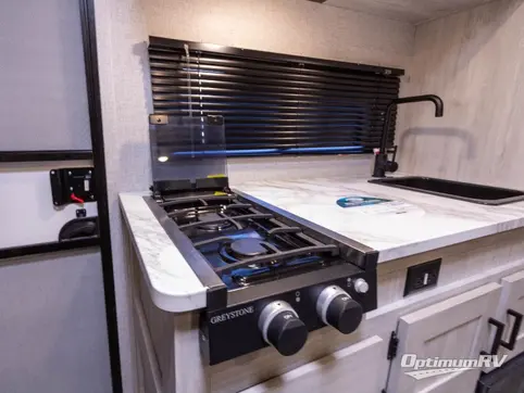 2023 East To West Della Terra 175BHLE RV Photo 4