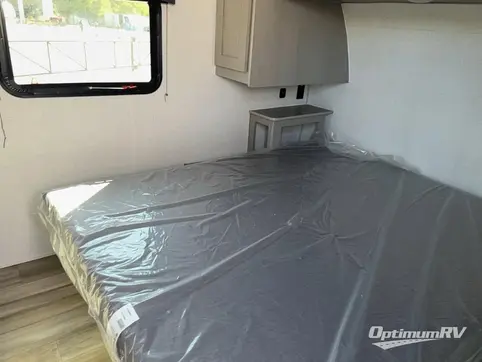 2024 Viking VIKING 17SFQ RV Photo 3