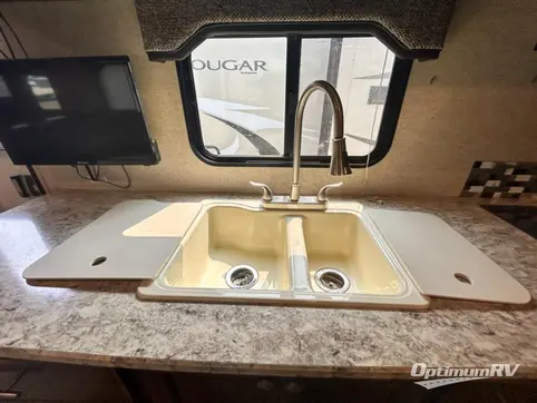 2018 Heartland North Trail 22FBS RV Photo 3