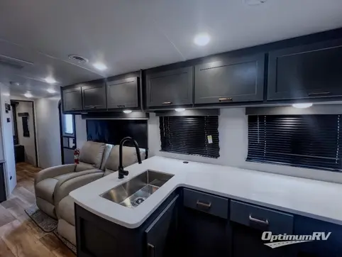 2023 Keystone Premier Ultra Lite 29RKPR RV Photo 3