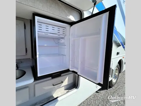 2023 Thor Windsport 29M RV Photo 4