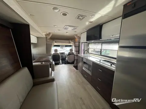 2021 Winnebago View 24D RV Photo 2