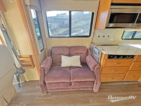 2007 Winnebago Tour 36LD NEW RV Photo 3