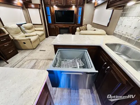 2017 DRV Luxury Suites Mobile Suites 44 Memphis RV Photo 2