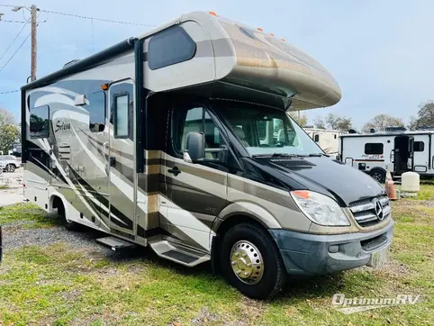 Used 2014 Forest River Solera 24S Featured Photo