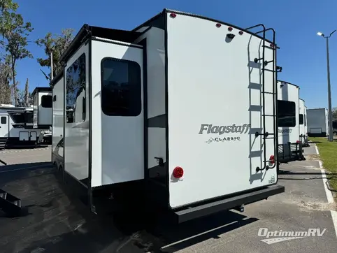 2023 Forest River Flagstaff Classic 529RLBS RV Photo 3