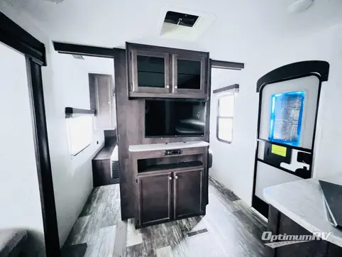 2019 Starcraft Autumn Ridge 26BH RV Photo 2