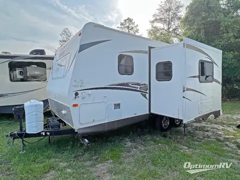 2016 Forest River Rockwood Mini Lite 2104S RV Photo 4