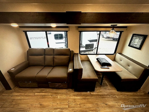 2025 Venture Sienna SA271VBH RV Photo 2