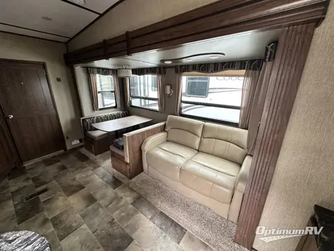 2017 Keystone Sprinter 324FWBHS RV Photo 2