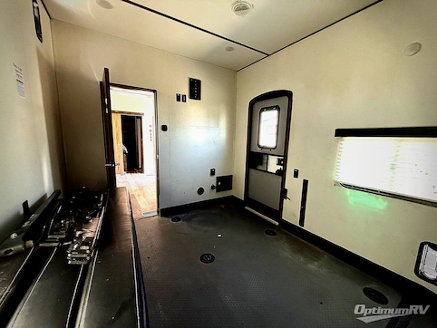 2020 Keystone Impact 29V RV Photo 3