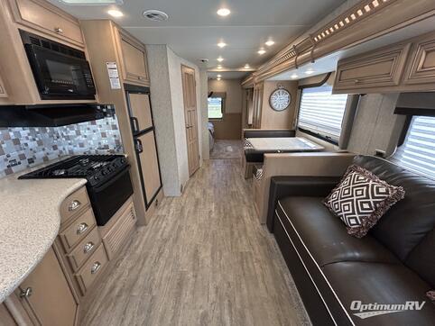 2017 Newmar Bay Star Sport 2903 RV Photo 2