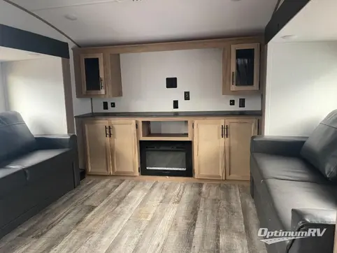 2023 Forest River Cherokee Arctic Wolf Suite 3910 RV Photo 3