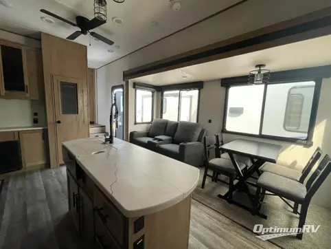 2023 Forest River Cherokee Arctic Wolf 3810SUITE RV Photo 3