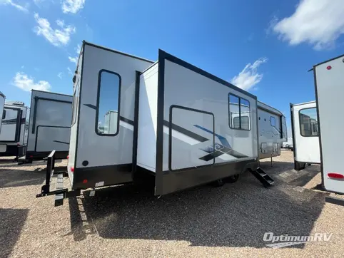 2023 Forest River Cherokee Arctic Wolf 3660SUITE RV Photo 4