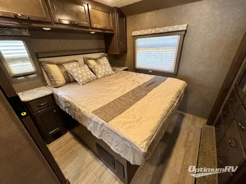 2019 Thor Freedom Traveler A30 RV Floorplan Photo
