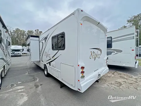 2014 NeXus Viper 28V RV Photo 2