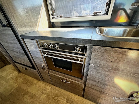 2022 Black Series Camper HQ Series HQ19 RV Photo 3