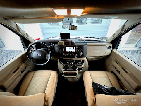 2018 Thor FREEDOM ELITE 24 RV Photo 2