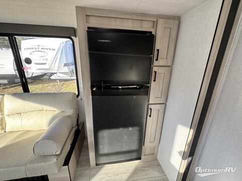 2025 East To West Della Terra 251RD RV Photo 4