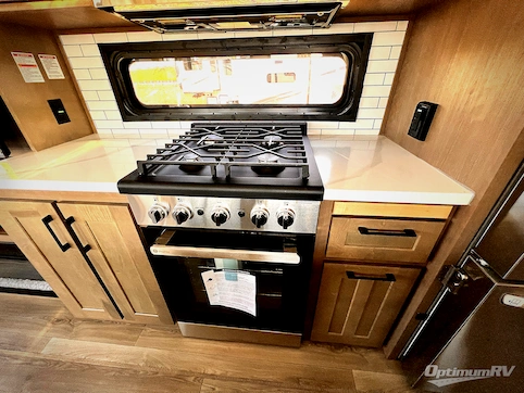 2025 KZ Durango Gold G366FBQ RV Photo 3