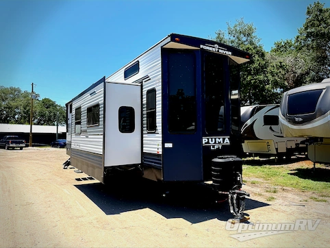 New 2025 Palomino Puma Destination 402LFT Featured Photo