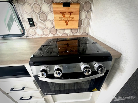 2025 Venture Sienna SA231VRK RV Photo 3