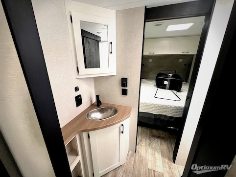 2025 Venture Sienna SA231VRK RV Photo 4