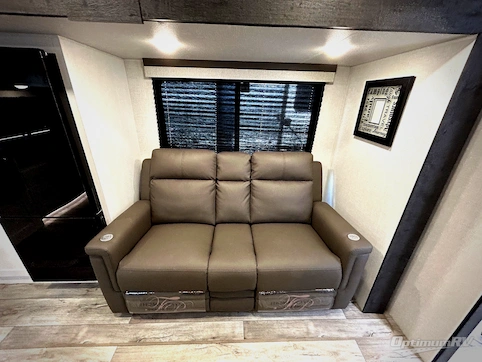2025 Venture Sienna SA231VRK RV Photo 4
