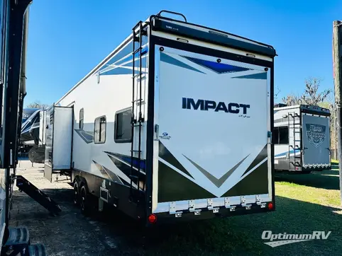 2020 Keystone Impact 367 RV Photo 2