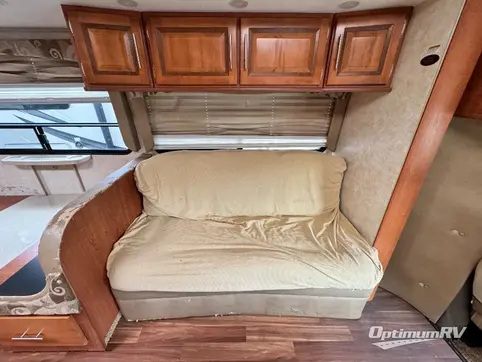 2012 Coachmen Concord 301SS RV Photo 4
