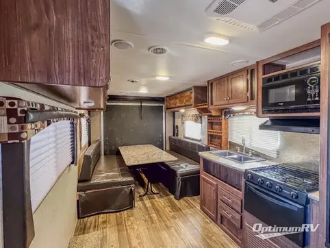 2016 Heartland Pioneer RG26 RV Photo 4