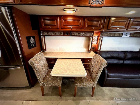 2012 Tiffin Phaeton 42QB RV Photo 3