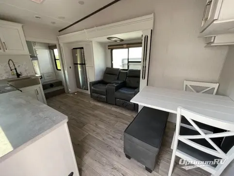 2022 Dutchmen Astoria 2943BHF RV Photo 2