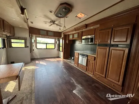 2015 Redwood Redwood 36RL RV Photo 2