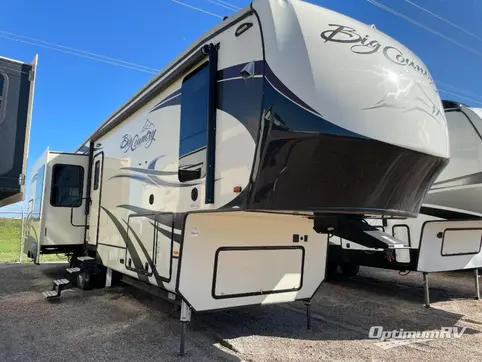 Used 2018 Heartland Big Country 3310QSCK Featured Photo