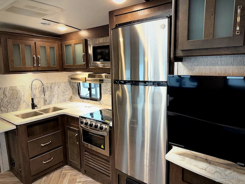 2021 Dutchmen Astoria 3203BH RV Photo 2