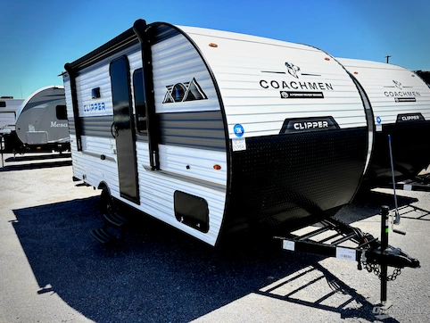 New 2025 Coachmen Clipper Cadet 17CFQ Featured Photo