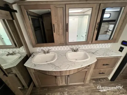 2021 Forest River Sabre 37FBT RV Photo 4
