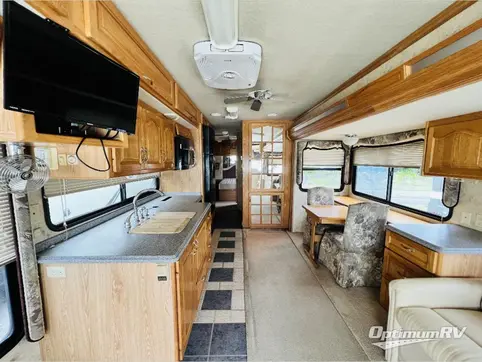 2005 Alfa Leisure See Ya 40 Gold RV Photo 2